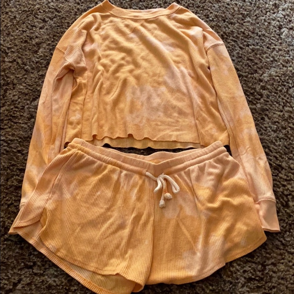 Tydye set